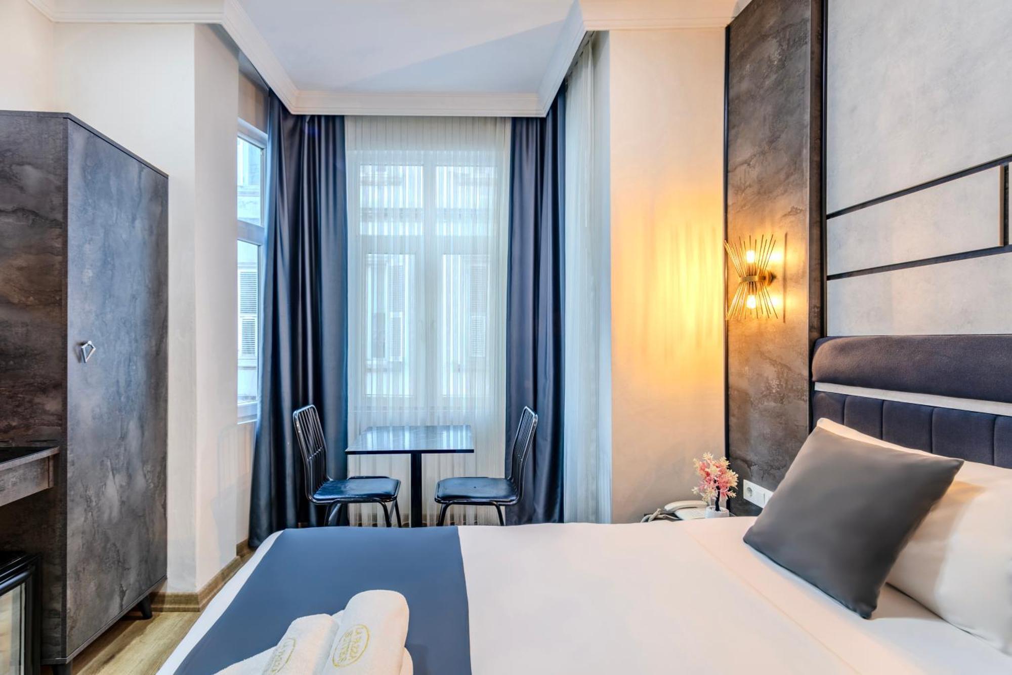 La Pazza Suites Κωνσταντινούπολη Εξωτερικό φωτογραφία