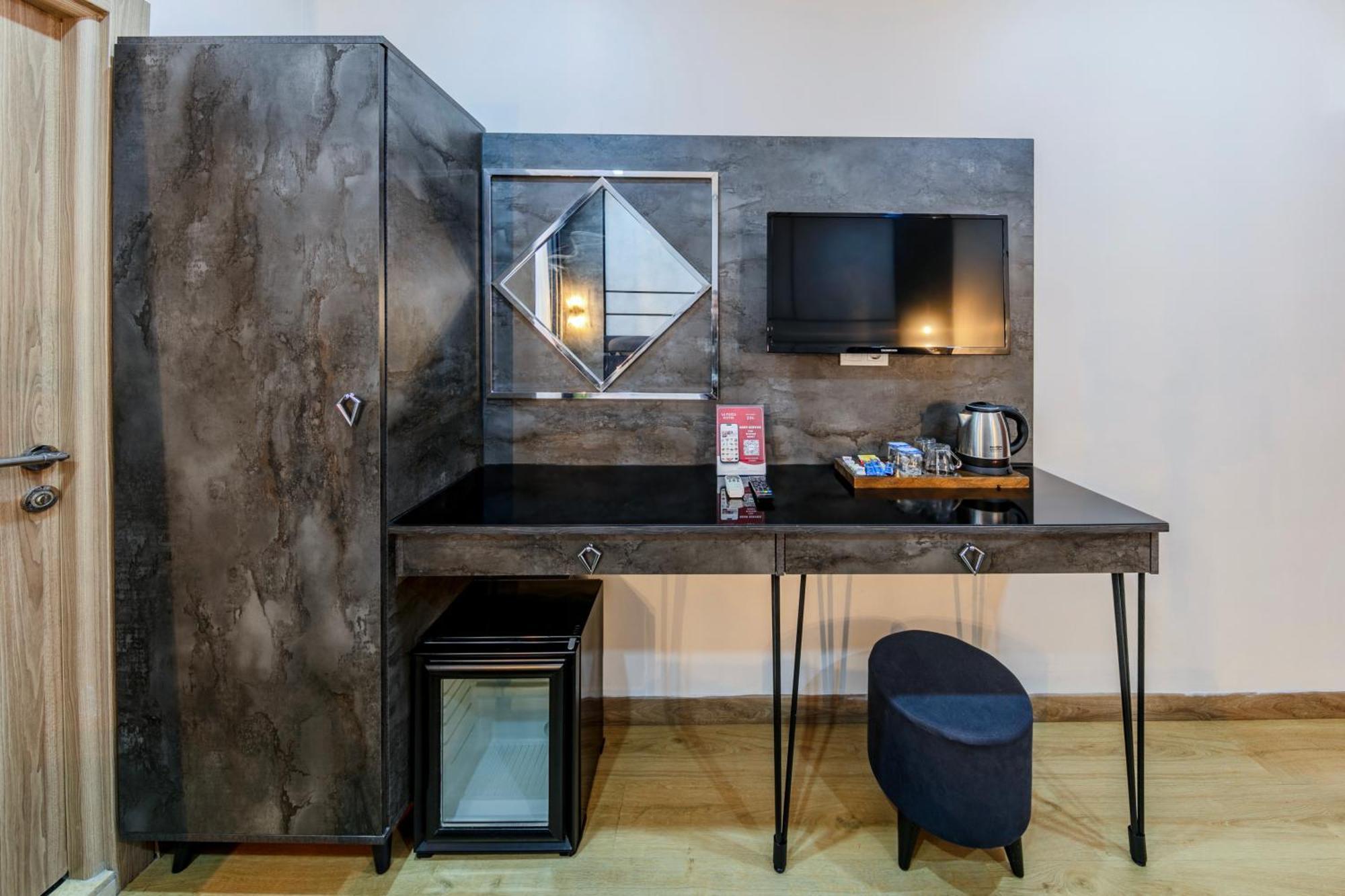 La Pazza Suites Κωνσταντινούπολη Εξωτερικό φωτογραφία