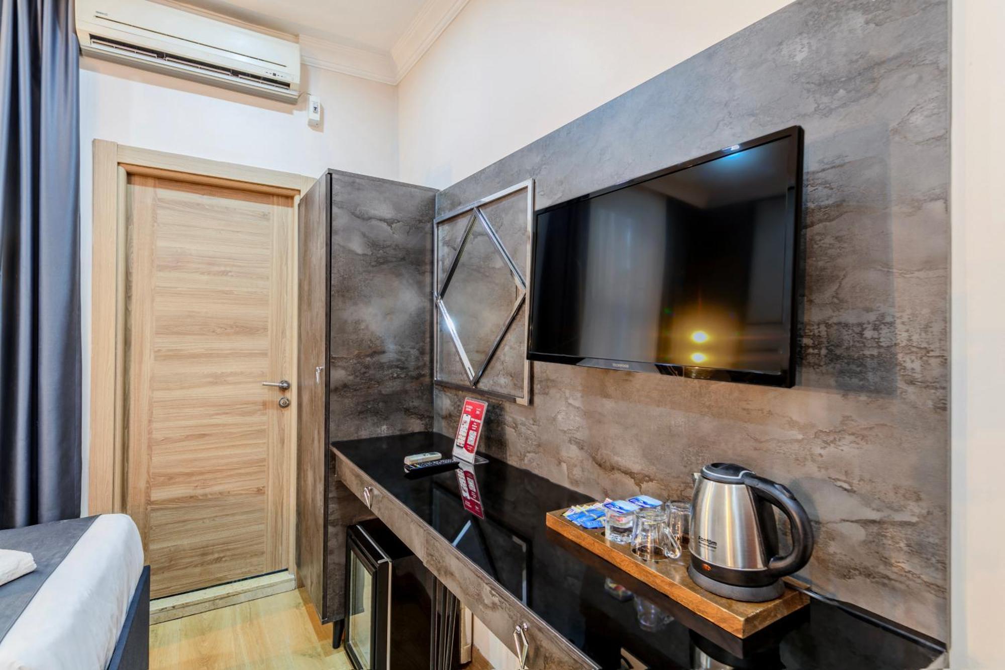 La Pazza Suites Κωνσταντινούπολη Εξωτερικό φωτογραφία