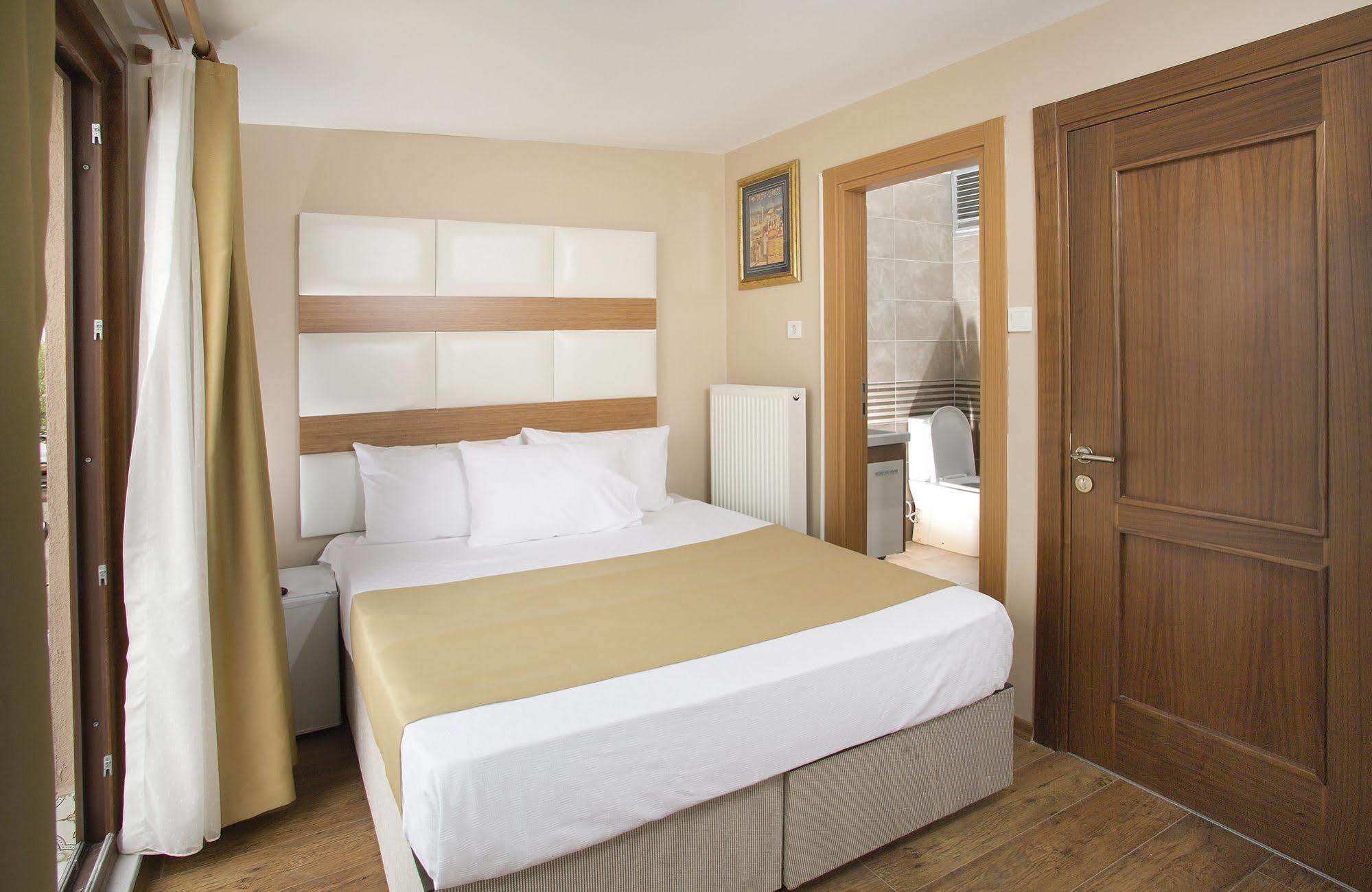 La Pazza Suites Κωνσταντινούπολη Εξωτερικό φωτογραφία